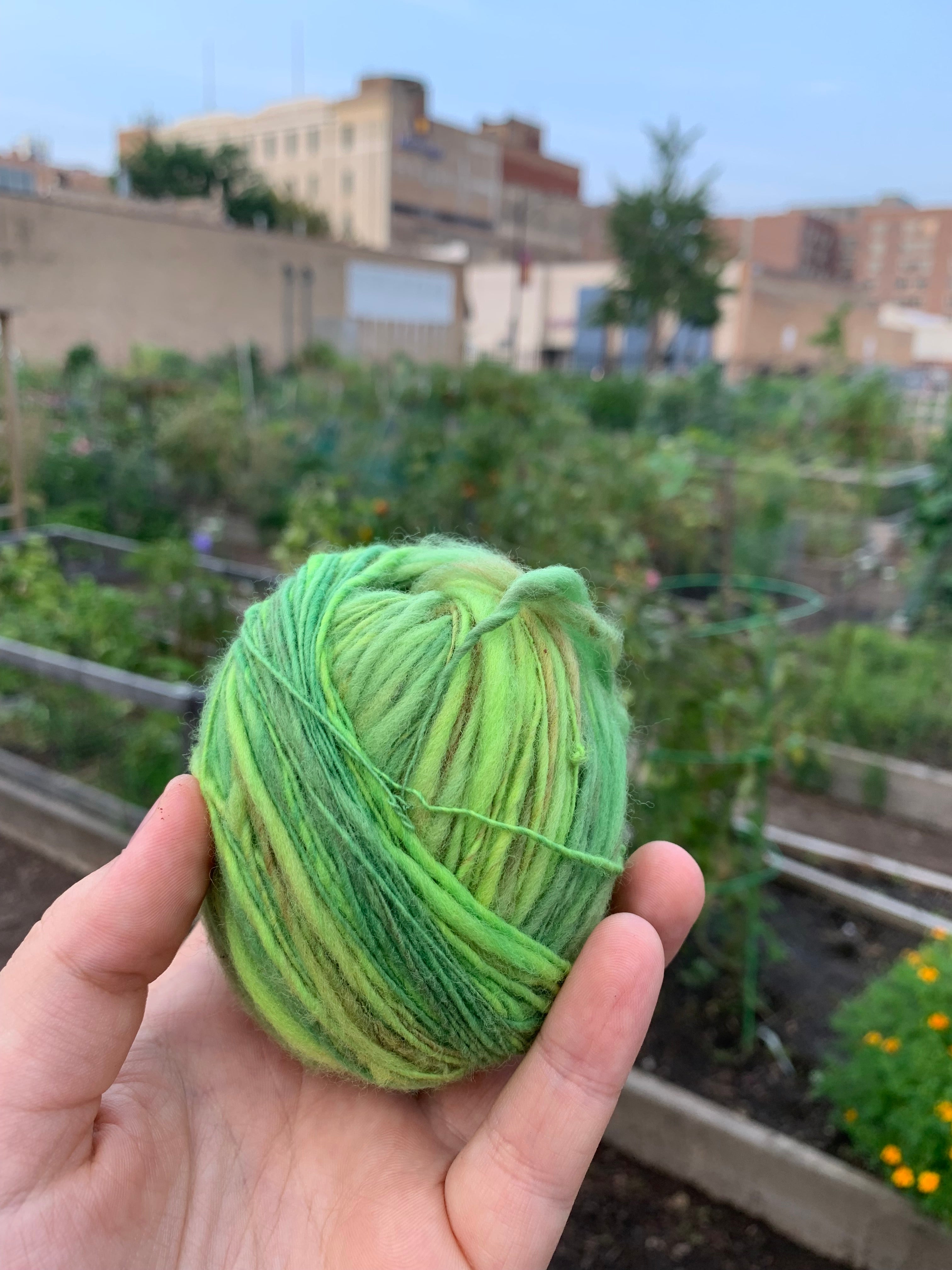 Drop Spindle Spinning